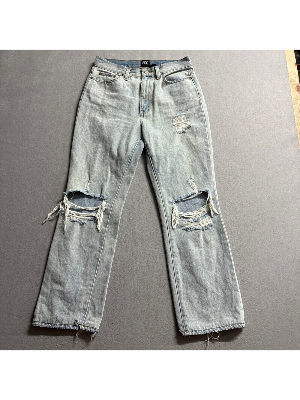 BDG Urban Outfitters Distressed Bootcut Jeans Womens 28 Light Wash Ripped Denim